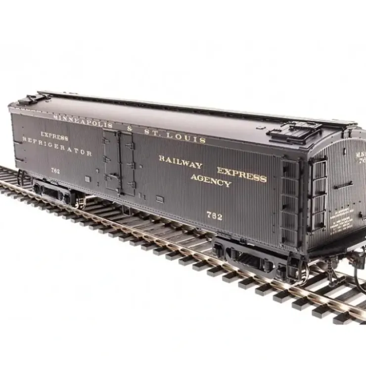 Broadway Limited 1831 HO Minneapolis & St. Louis 53'6" Wood Express Reefer #762 - Your Source for Gaming Essentials
