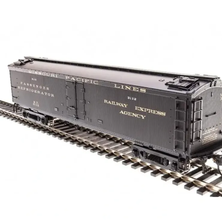 Broadway Limited 1859 HO MP GACX 53'6" Wood Reefer #3134, 3156 (Pack of 2) - Your Source for Gaming Essentials
