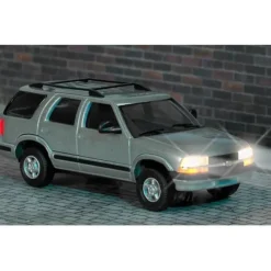 Busch 5658 1:87 HO Chevy Blazer w/Lights - Your Source for Gaming Essentials