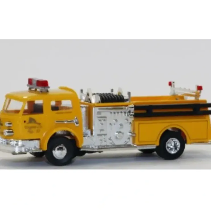 Busch 46002 HO 1:87 Yellow LaFrance Pumper - Your Source for Gaming Essentials