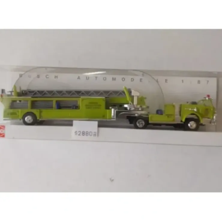 Busch 46013 1:87 LaFrance w/Ladder Open Green Fire Truck - Your Source for Gaming Essentials