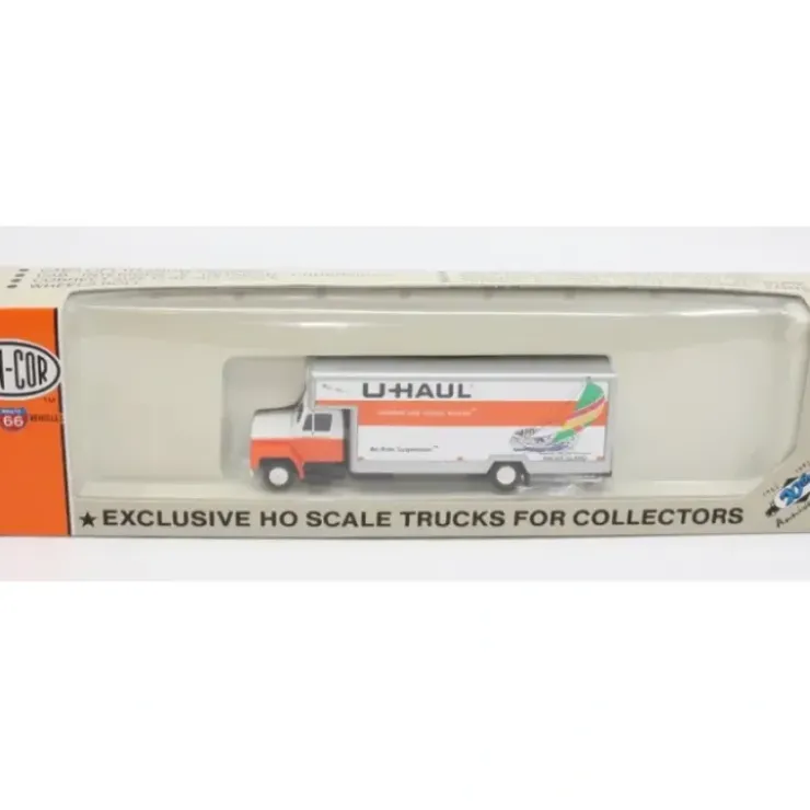Con-Cor 0004-007018 HO Rhode Island 26' U-Haul Supermover Truck LN/Box - Your Source for Gaming Essentials