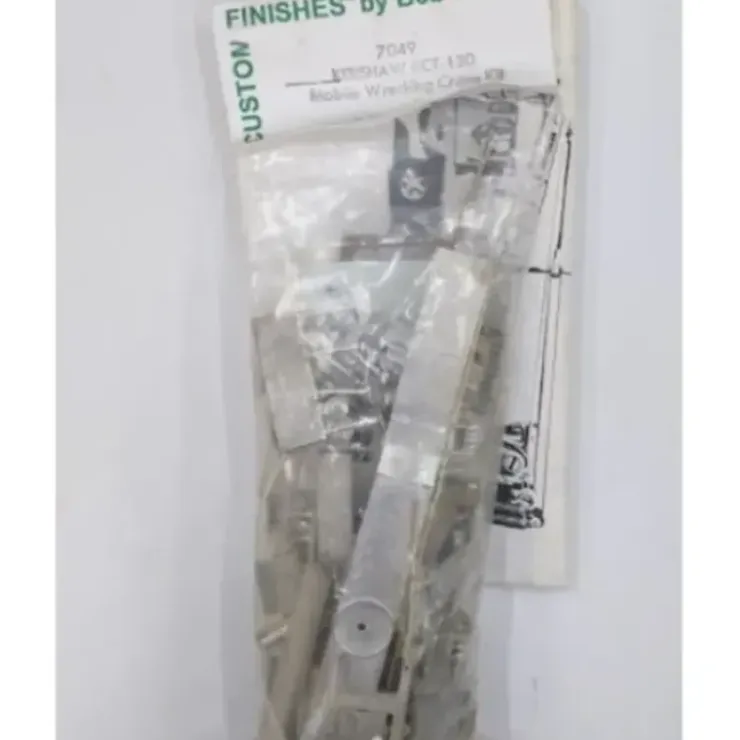 Custom Finishes 7049 HO Unpainted Kershaw RCT 130 Mobile Wrecking Crane Kit - Your Source for Gaming Essentials