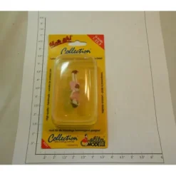 Elita Modelle 10106 Little girl with pink dress - Your Source for Gaming Essentials