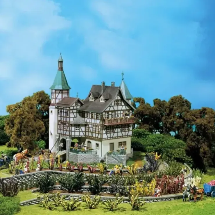 Faller 130385 HO Hunter's Lodge "Falkeneck" Kit - Your Source for Gaming Essentials