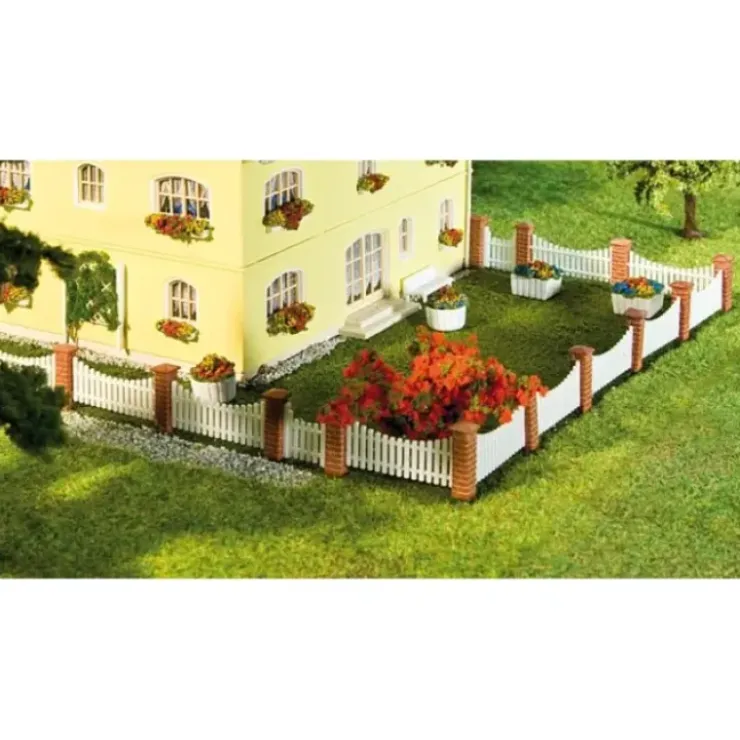 Faller 272409 N Scale Front Garden Fencing Building Kit - Your Source for Gaming Essentials