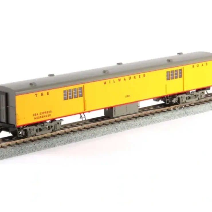Fox Valley Models 10086 HO 1935 Express Car, MILW/UP Yellow & Gray #1122 - Your Source for Gaming Essentials