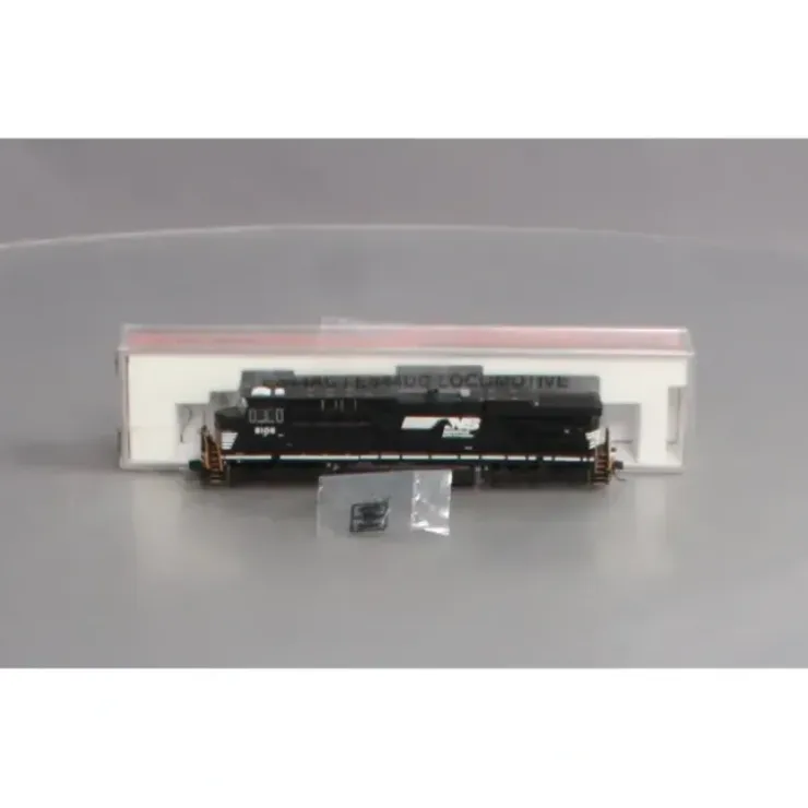 Fox Valley Models 70464 N NS ES44AC Diesel Locomotive Standard DC #8106 - Your Source for Gaming Essentials