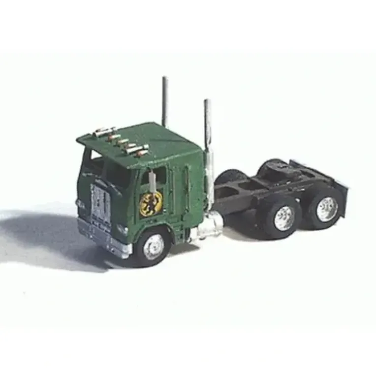 FREIGHTLINER CAB OVER TRACTOR - GHQ KIT #52005 - Your Source for Gaming Essentials