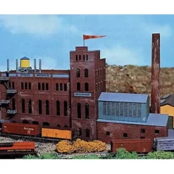 Heljan 678 N Scale Brewery Plant Building Kit - Your Source for Gaming Essentials