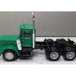 Herpa 15278 HO Green Freightliner 3-Axle Conventional Tractor - Your Source for Gaming Essentials