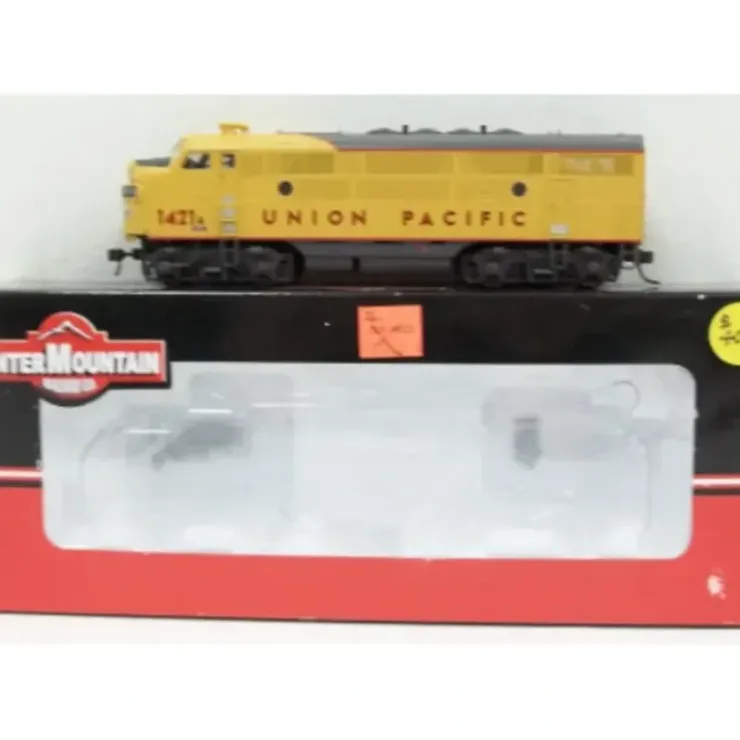 InterMountain 49103EMD F-3A UP Locomotive W/O Sound - Your Source for Gaming Essentials