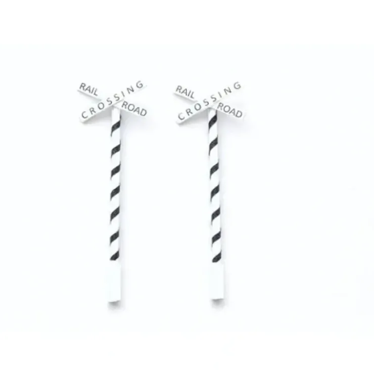 JL Innovative Design 857 HO Crossbucks Painted (Striped Mast) (Pack of 2) - Your Source for Gaming Essentials