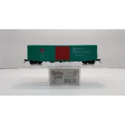 Kadee 6354 HO Great Northern PS-1 50' Boxcar #39884 - Your Source for Gaming Essentials
