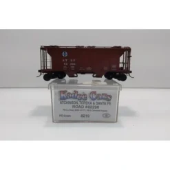 Kadee 8219 HO Santa Fe PS-2 2-Bay Covered Hopper with HGC Trucks #82290 - Your Source for Gaming Essentials