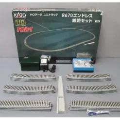 Kato 3-104 HO HM1 Basic Oval Track Set with Power Pack - Your Source for Gaming Essentials