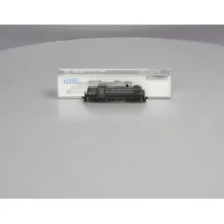 Kato 176-4506 N NYC RS-2 Powered Diesel Locomotive #8219 LN/Box - Your Source for Gaming Essentials
