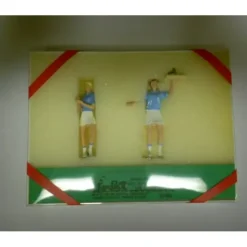 Kramer 009 G Scale Two dinner girls with blue shirts - Your Source for Gaming Essentials