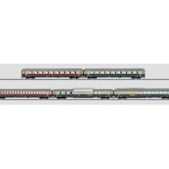 Marklin 43857 HO German Federal Railroad DB Rheinpfeil Express 5-Car Set - Your Source for Gaming Essentials