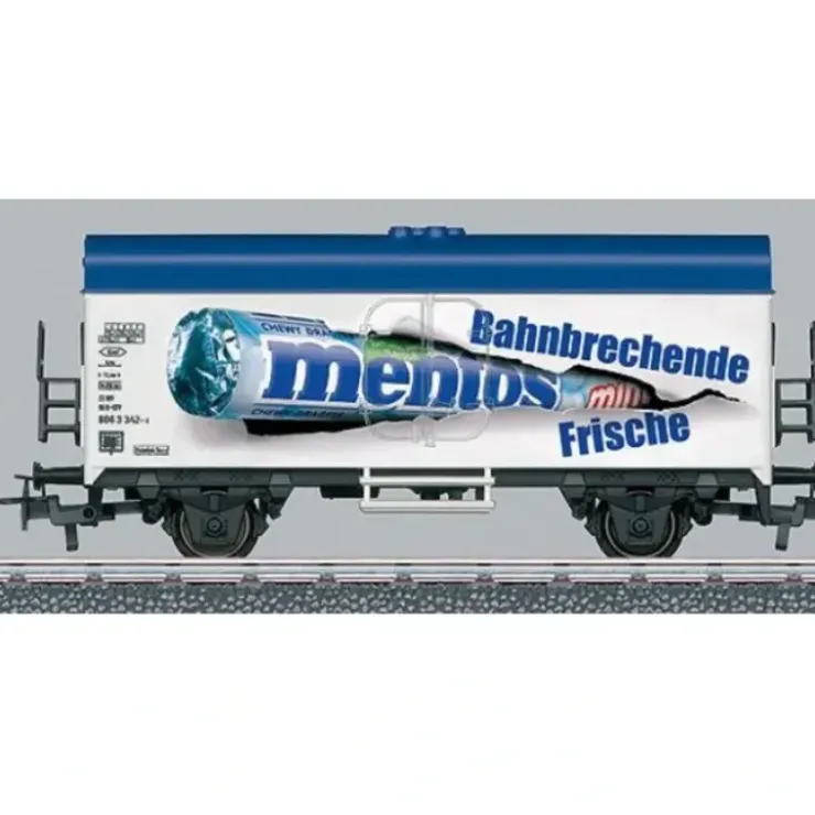 Marklin 44206 HO Mentos Reefer Car - Ready to Run - Your Source for Gaming Essentials