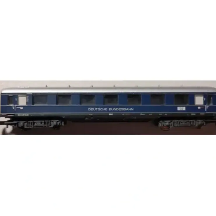 Marklin Z Scale DB 1st Class Passenger Car LN - Your Source for Gaming Essentials