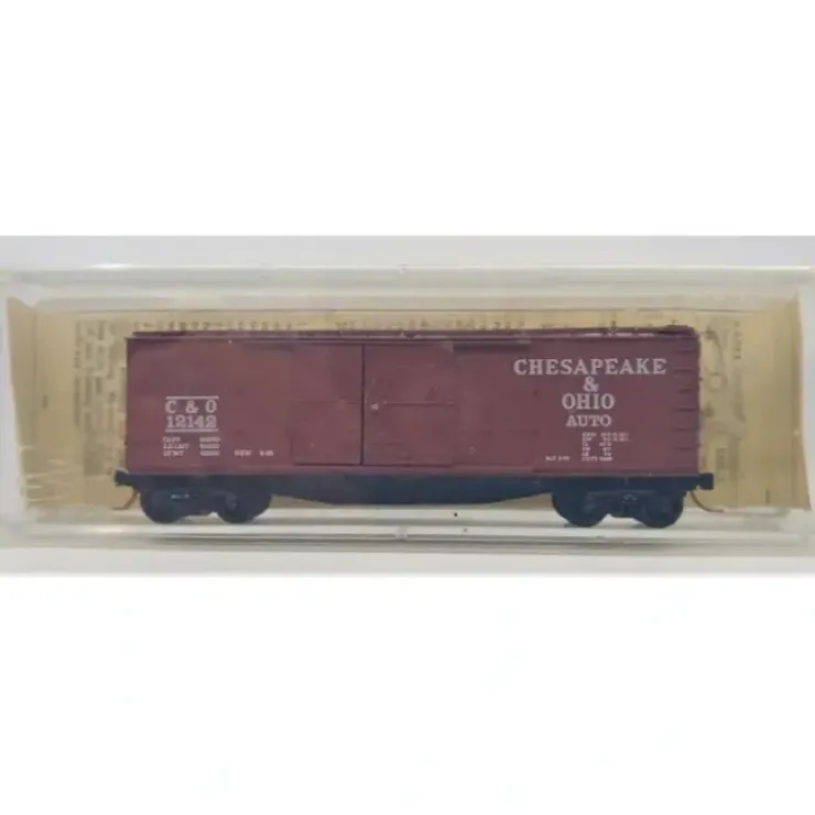 Micro-Trains 04300070 N C&O 40' 1-1/2 Door Double Sheathed Boxcar #12142 NIB - Your Source for Gaming Essentials