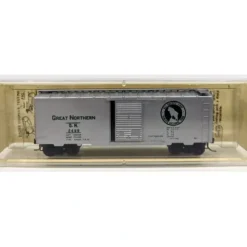 Micro-Trains 02000100 N Great Northern 40' Standard Single Door Boxcar #2499 NIB - Your Source for Gaming Essentials