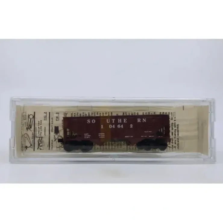 Micro-Trains 05700040 N Southern 33' Twin Bay Composite Side Hopper #104642 NIB - Your Source for Gaming Essentials