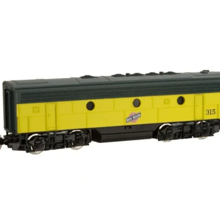 MicroTrains 98002382 Z Chicago & North Western EMD F7B - Standard DC #315 - Your Source for Gaming Essentials* Trains