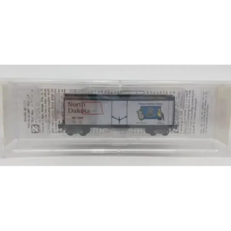 MicroTrains 50200534 Z North Dakota 50-State Car 40' Plug-Door Boxcar #1889 - Your Source for Gaming Essentials* Trains