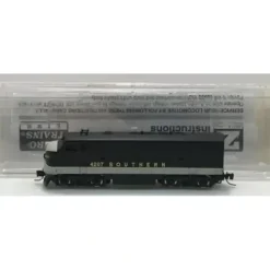 Micro-Trains 98001371 Z Scale Southern Railway EMD F7 A Unit Diesel #4207 - Your Source for Gaming Essentials* Trains