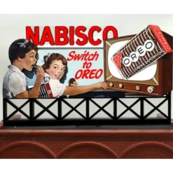 Miller Engineering 441752 HO/N Nabisco Oreo Animated Rooftop Billboard Small - Your Source for Gaming Essentials* Trains