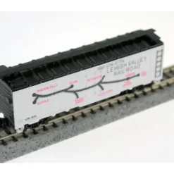 Model Power 490-83393 Lehigh Valley (Route Map) 40' Refrigerator Car #9374 - Your Source for Gaming Essentials* Trains