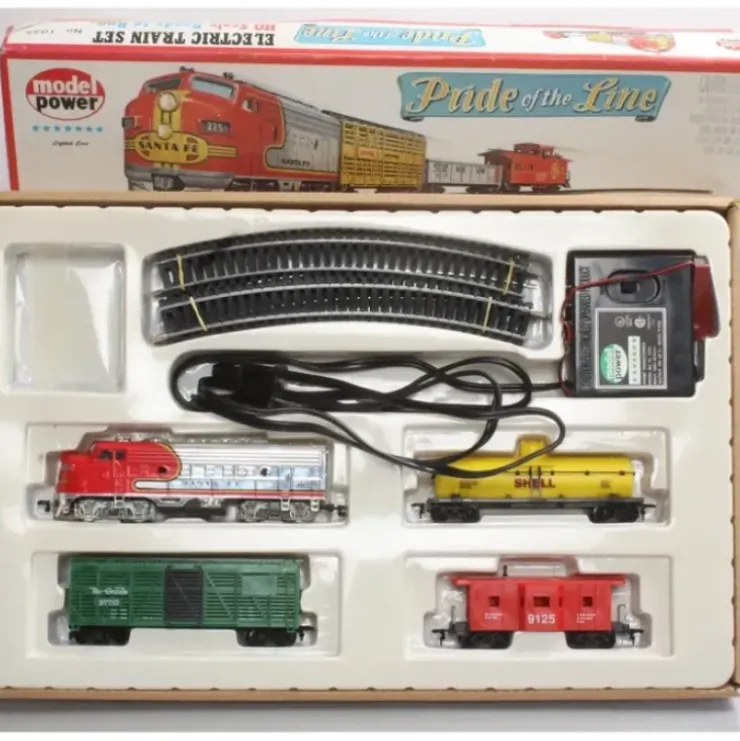 Model Power 1035 Pride of the Line HO Gauge Diesel Train Set - Your Source for Gaming Essentials* Trains