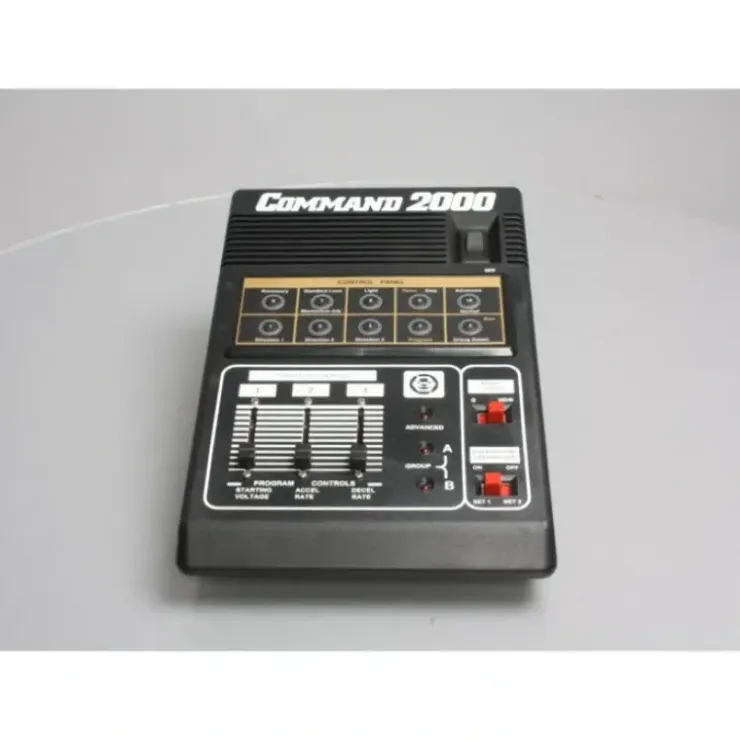 MRC AD090 G Command 2000 DCC System Controller - Your Source for Gaming Essentials* Trains