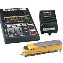 MRC AD110 HO Command 2000 DC Power Pack with Power Supply - Your Source for Gaming Essentials* Trains