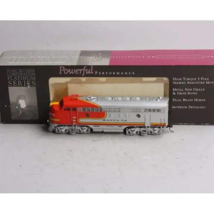 MRC CB100 HO Santa Fe F7A Powered Diesel Locomotive #300 LN/Box - Your Source for Gaming Essentials* Trains
