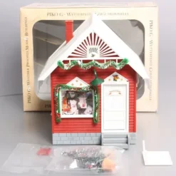 Piko 62703 G Scale Santa's Work Shop Built-Up Christmas Building EX/Box - Your Source for Gaming Essentials* Trains