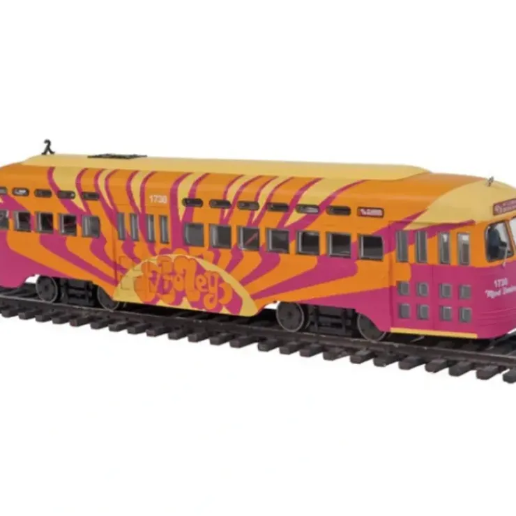 Post-War PCC Street Car w/LokSound & DCC - Executive Line - Your Source for Gaming Essentials* Trains