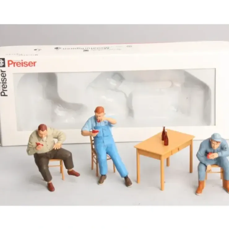 Preiser 45141 G Men Playing Cards Figures (Set of 3) - Your Source for Gaming Essentials* Trains