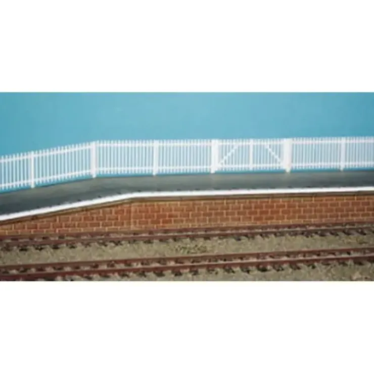 Ratio 420 HO White GWR Station Fencing - Your Source for Gaming Essentials* Trains