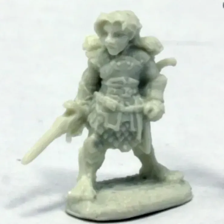 Tabletop Miniatures>Reaper Miniatures Dingo, Halfling Rogue#77403 Bones RPG Miniature Figure - Your Source for Gaming Essentials