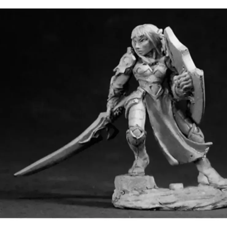 Tabletop Miniatures>Reaper Miniatures Dorva, Female Dark Elf #03004 Dark Heaven Unpainted Metal - Your Source for Gaming Essentials