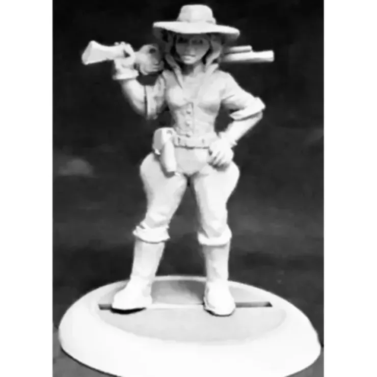 Tabletop Miniatures>Reaper Miniatures Frazer's Fighters Female #59046 Savage Worlds Unpainted Figure - Your Source for Gaming Essentials
