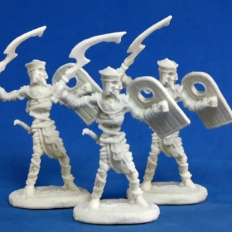 Tabletop Miniatures>Reaper Miniatures Mummy Warrior (3) #77146 Bones Unpainted Plastic Mini Figure - Your Source for Gaming Essentials