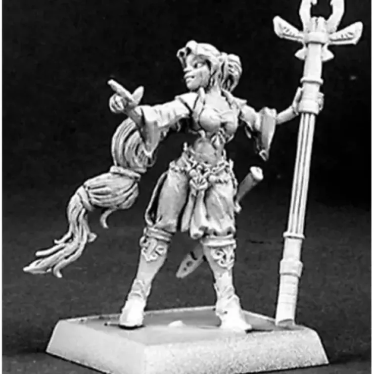 Tabletop Miniatures>Reaper Miniatures Sielendria, Spell Sister #14335 Sisters Of The Blade Unpainted - Your Source for Gaming Essentials