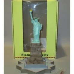 RMT 99576 O Scale Built-Up Lighted Statue of Liberty - Your Source for Gaming Essentials* Trains