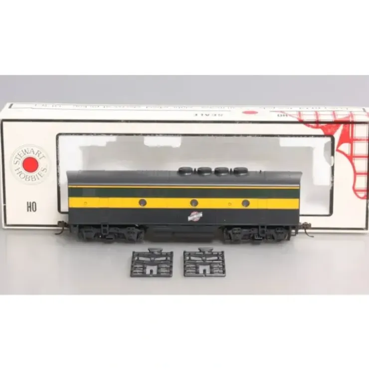 Stewart 8070 HO Chicago & North Western F3B Phase I Diesel Locomotive LN/Box - Your Source for Gaming Essentials* Trains