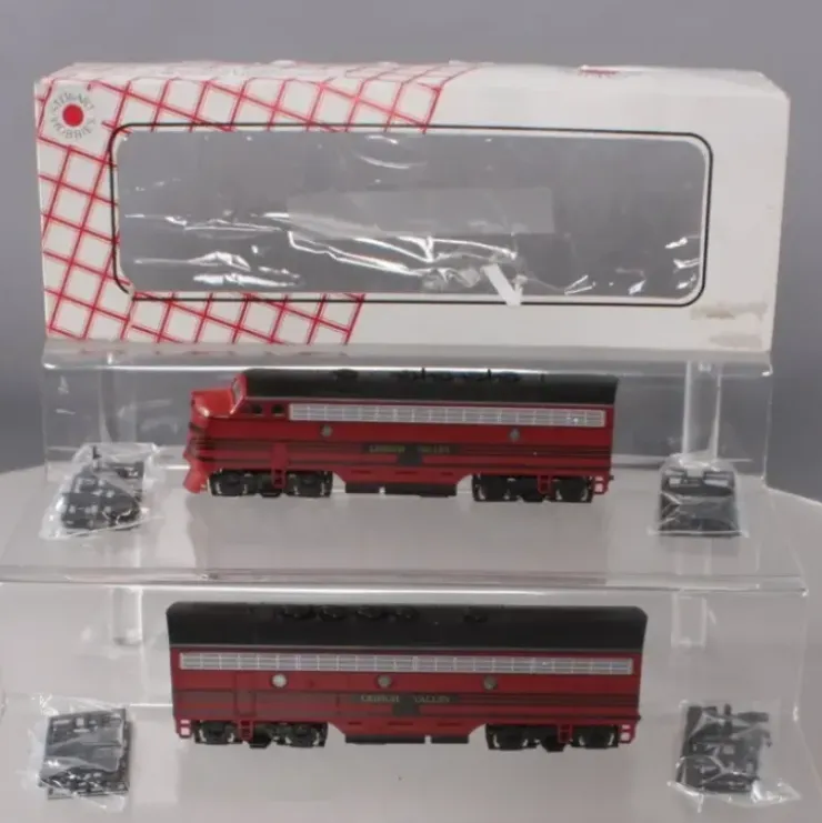 Stewart 5616 HO Lehigh Valley EMD F7 A/B Phase I Early Diesel Locomotive Set - Your Source for Gaming Essentials* Trains