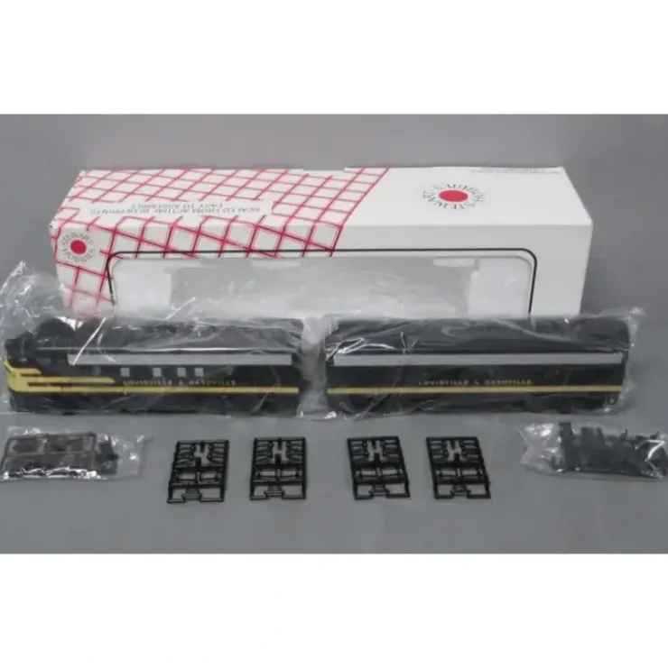 Stewart 5625 HO Louisville & Nashville Diesel EMD F7 Phase I Early A/B Set Kit - Your Source for Gaming Essentials* Trains